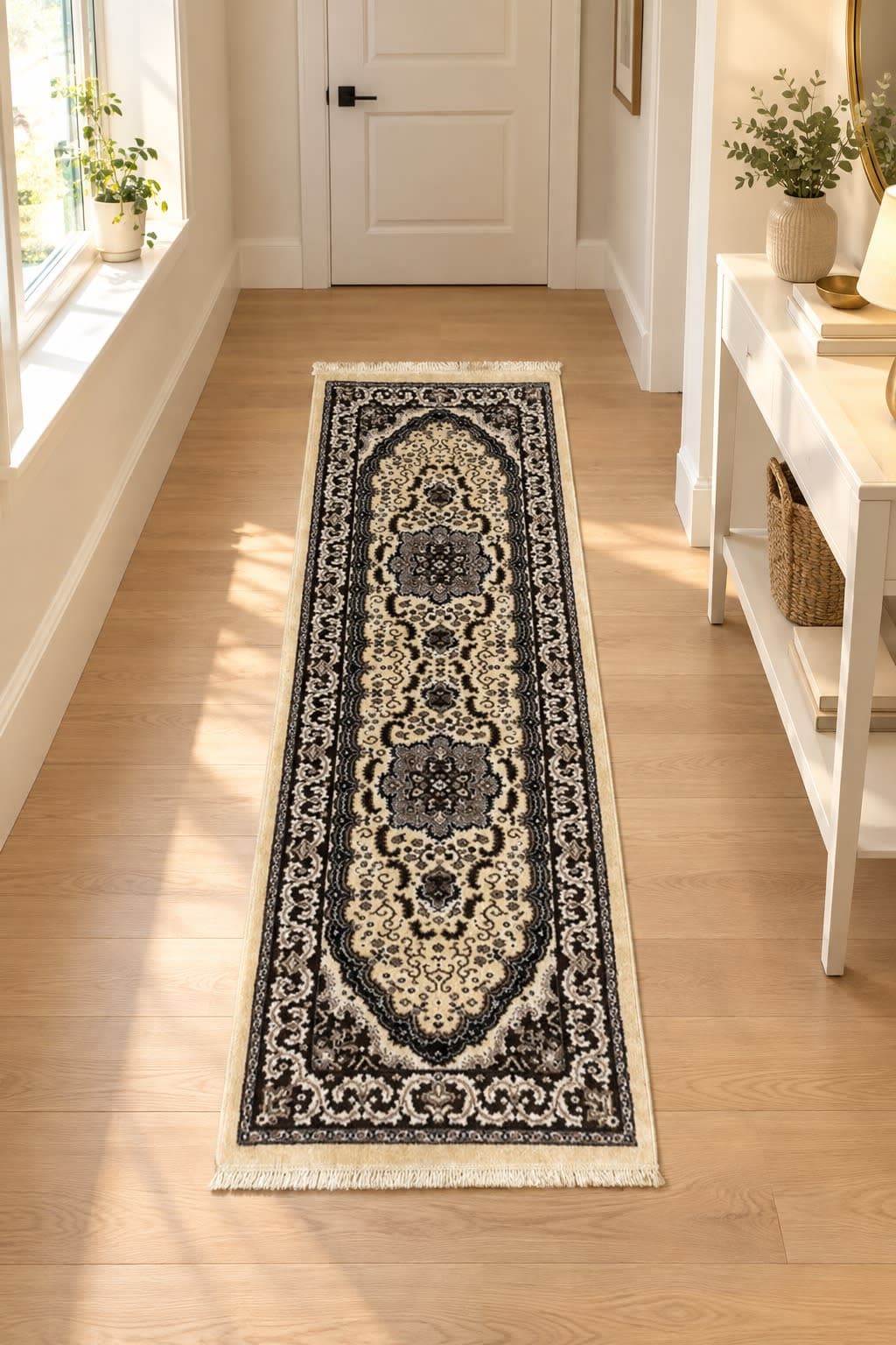 Ivory Medallion Royal Runner