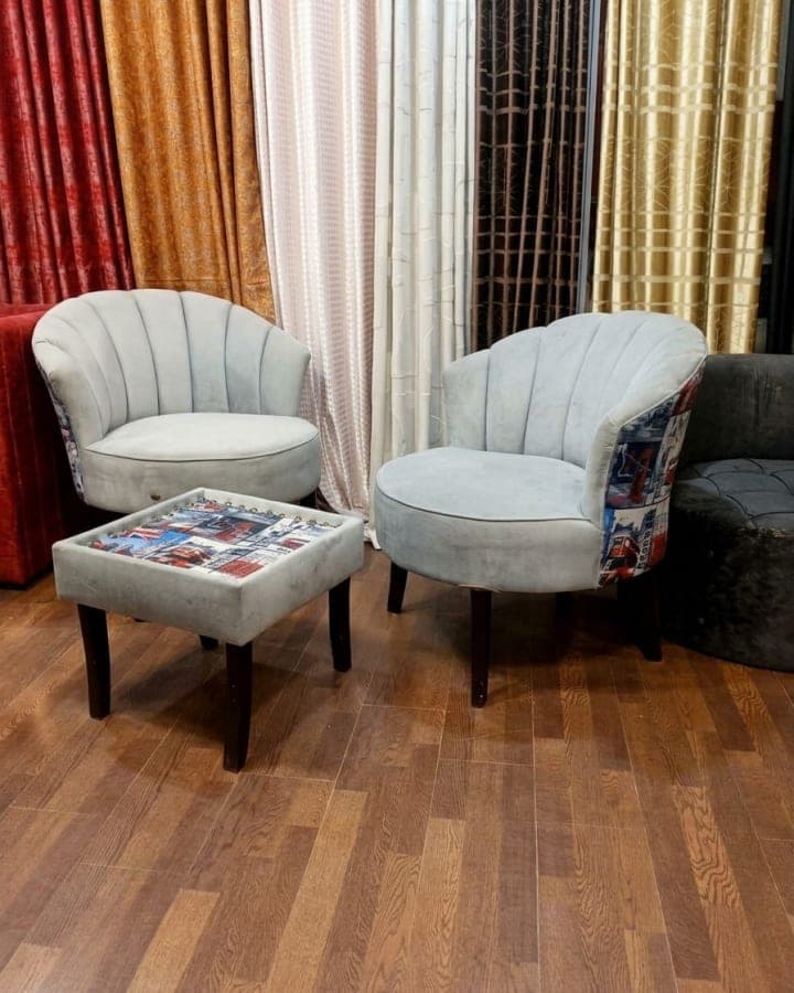 Printed Panel Shell Chair & Table Set